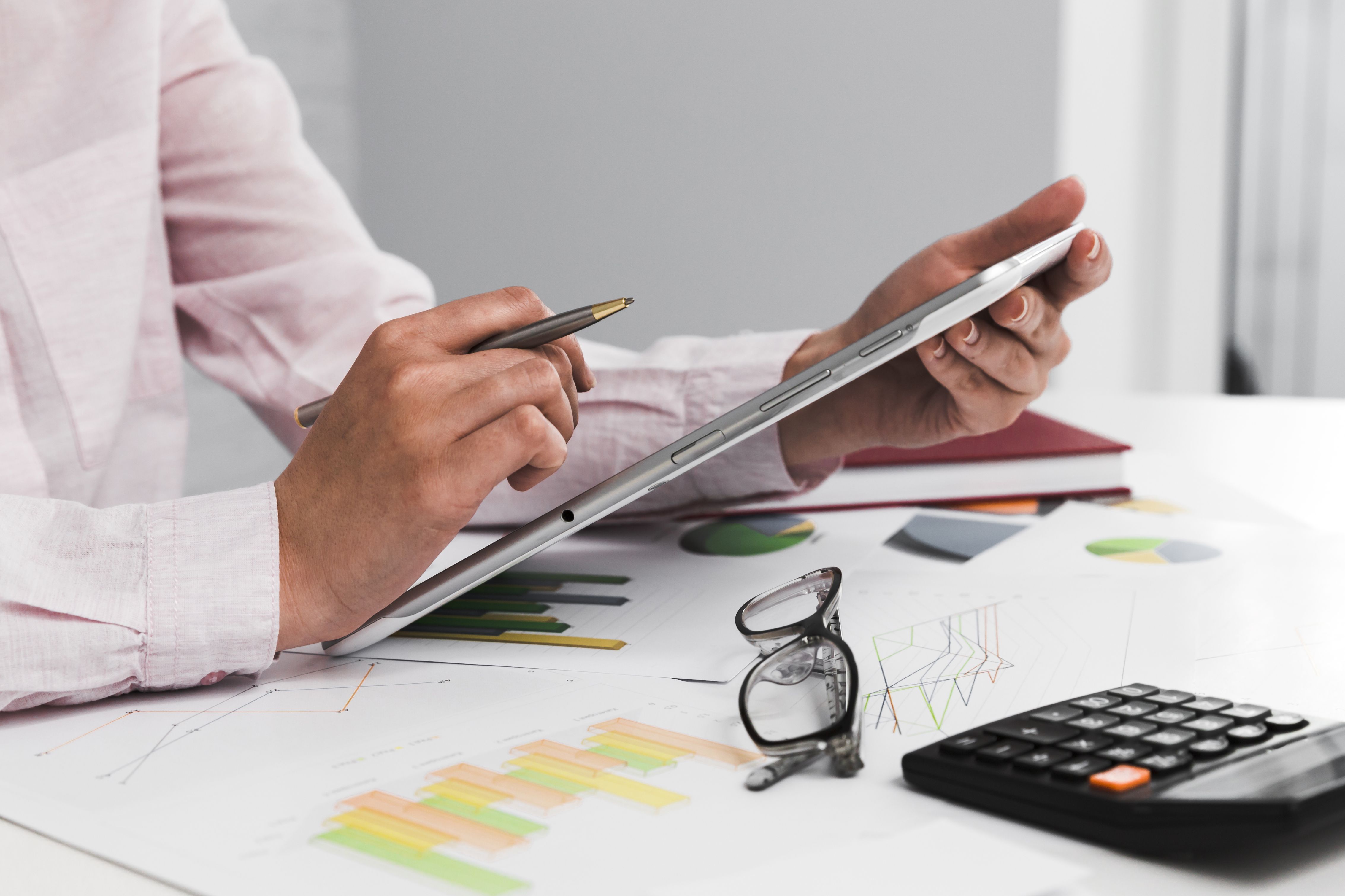Reorganização financeira: estratégias para superar o endividamento em 2026