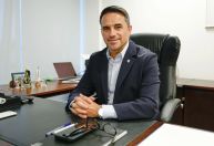 Rodrigo Caetano e comissão da Seleção Brasileira renovam com a CBF