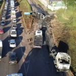 Carreta que pegou fogo interdita trecho da Fernão Dias há mais de 70 horas