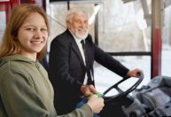 Dar bom dia para o motorista do ônibus vai além de gentileza, psicólogos explicam