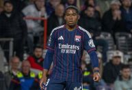 Endrick dá assistência, mas Lyon perde para Toulouse e vê vaga na Champions ameaçada