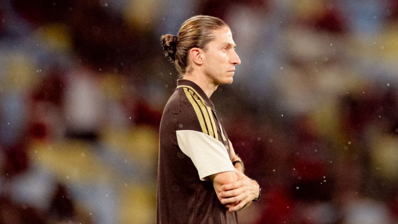 Filipe Luis entra na mira para comandar gigante europeu, diz jornal
