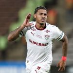 John Kennedy reage a gol que mantém Fluminense vivo na Libertadores e manda recado