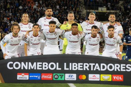 Fábio quebrou recorde ao entrar em campo pelo Fluminense