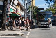 Idosa morre atropelada por ônibus no Centro de BH
