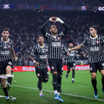 Titular do Corinthians admite sondagem e é direto sobre futuro; Diniz reage