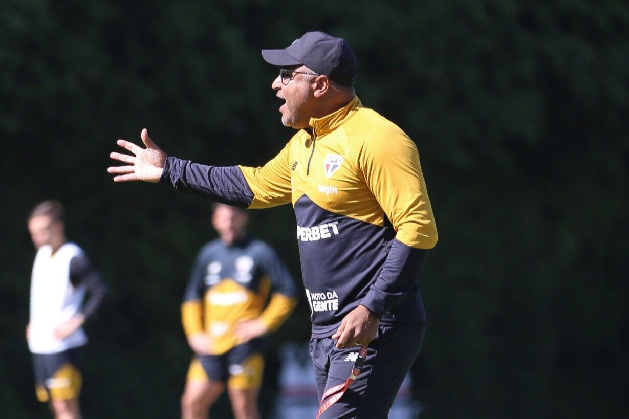 Escalação do São Paulo: veja provável time para jogo contra o Juventude