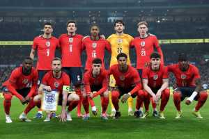 Técnico surpreende e convoca Inglaterra à Copa sem Palmer e mais; veja lista