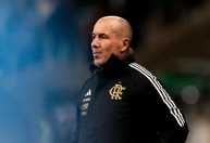 Jardim elogia, mas explica poucos minutos de meia do Flamengo: 'Dificuldades'