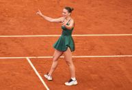 Kostyuk vence Andreeva, faz história e conquista o WTA 1000 de Madrid