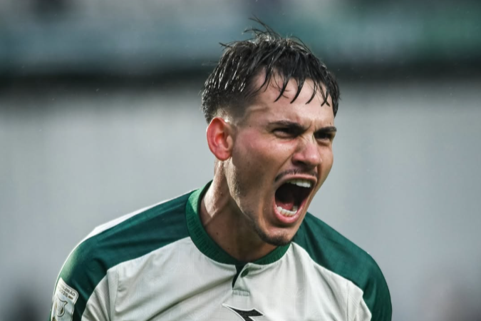 Atacantes desfalcam Coritiba contra o Fluminense pelo Brasileiro; saiba o motivo