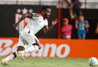 Quanto o Athletico-PR lucrou por classificação contra o Atlético-GO na Copa do Brasil
