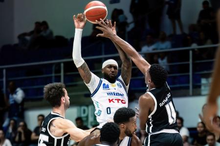 KTO Minas e Corinthians se enfrentam por vaga nas semifinais do NBB