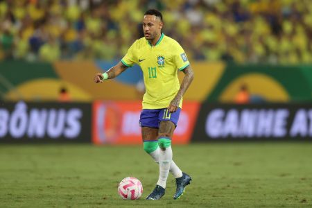 Neymar em ação pela Seleção Brasileira em 2023 • Vítor Silva/CBF