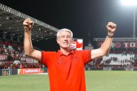Odair analisa Athletico-PR e diz se classificação na Copa do Brasil foi merecida