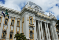 TJ de Pernambuco abre concurso com 30 vagas para juiz e salário de R$ 35,8 mil