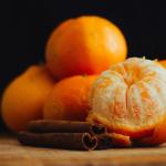 Ferver casca de tangerina e laranja com canela: veja motivo, uso e recomendação