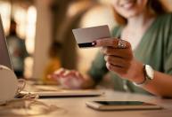 Produtos financeiros como heróis ou vilões: o que pensa o consumidor brasileiro
