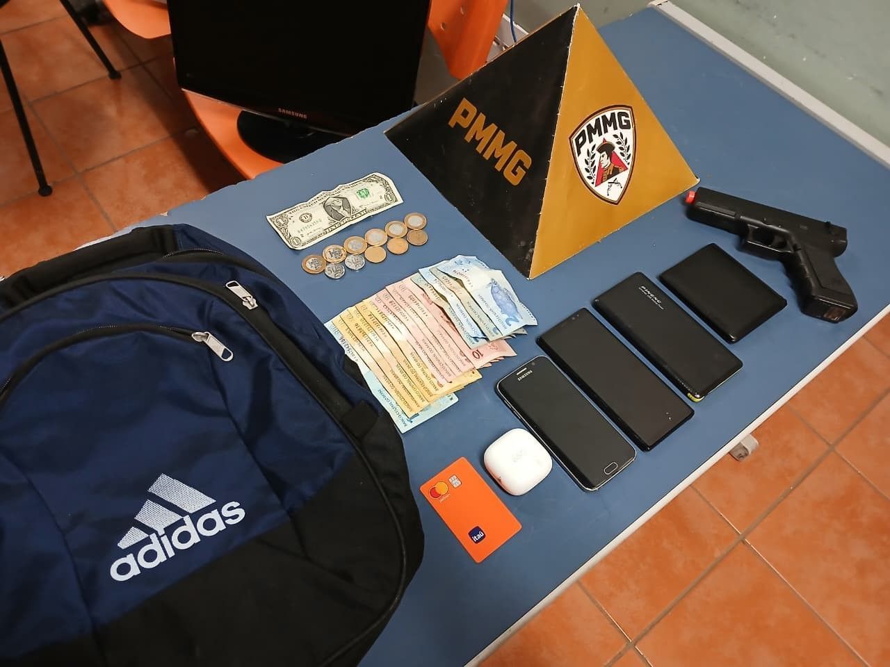 Suspeito de furtos e receptação é preso pela PM em Poços de Caldas