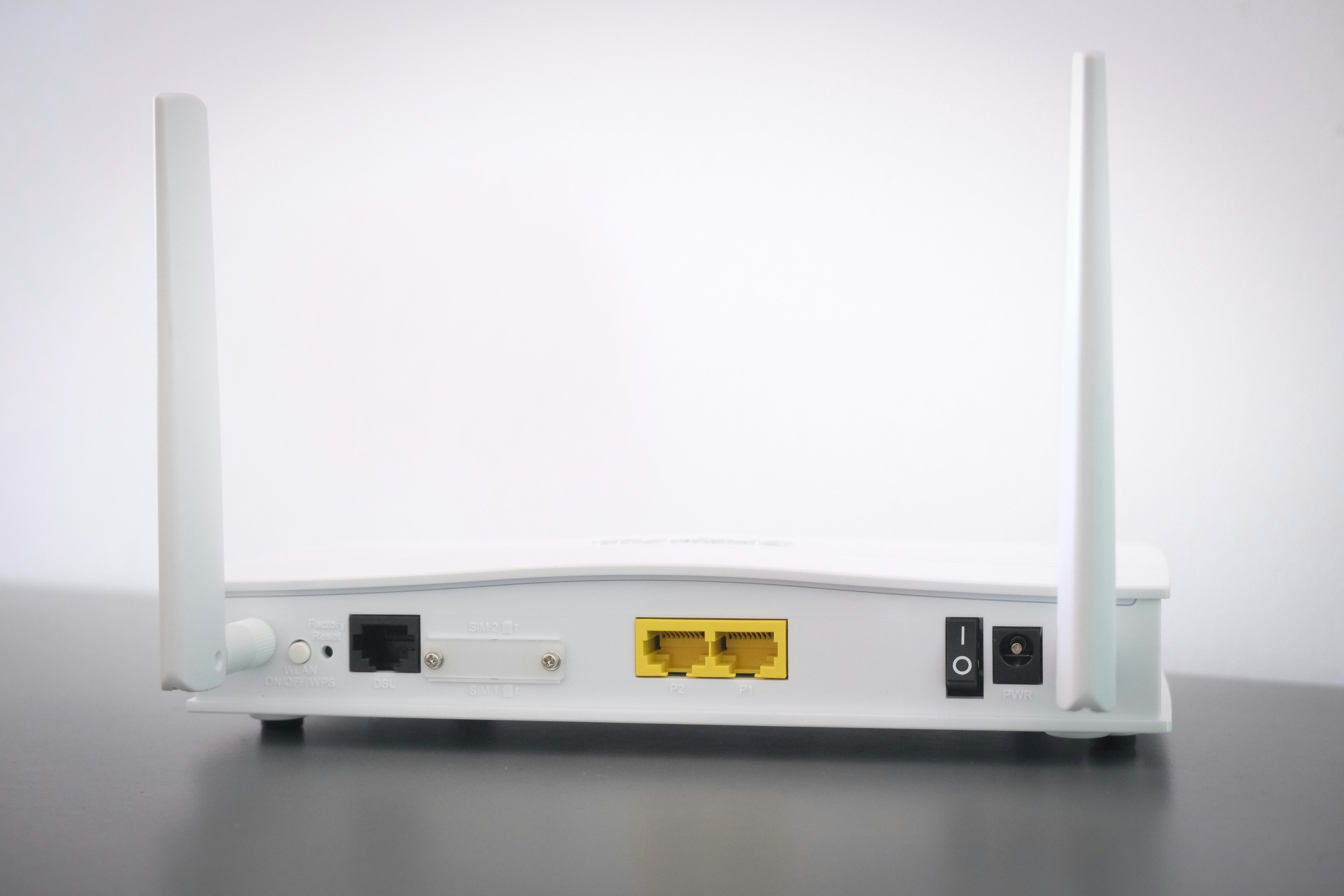Colocar uma moeda em cima do seu roteador Wi-Fi: o que isso faz e por que é recomendado