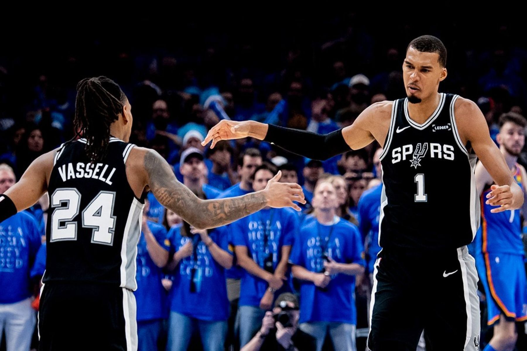 Wembanyama faz 41 pontos, e Spurs saem na frente do Thunder na final do Oeste