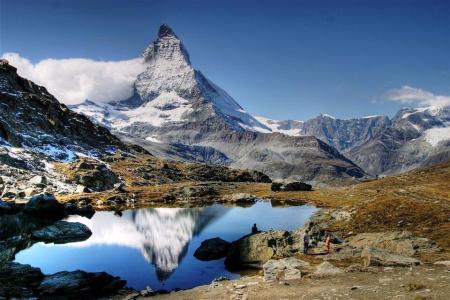 A montanha nos Alpes suíços lidera ranking de destinos românticos • Wikimedia Commons|Alagna
