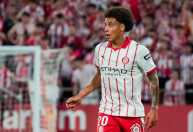 Clube espanhol é rebaixado e vai da Champions à Segunda Divisão em dois anos