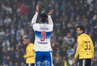 Libertadores: Católica vence, assume liderança do grupo do Cruzeiro e elimina Barcelona