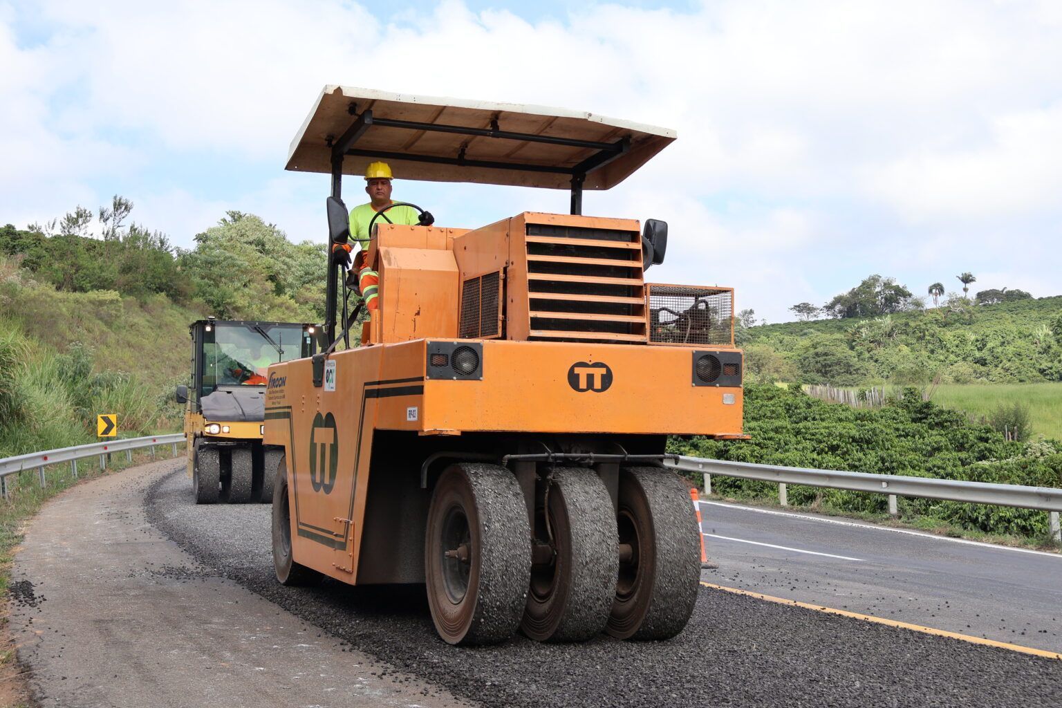 Rodovias do Sul de Minas passam por obras e têm sistema Pare e Siga
