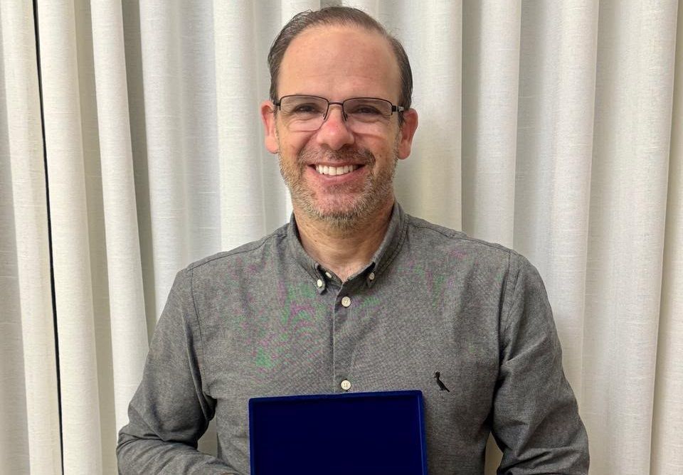 Coordenador de Medicina do Unis é homenageado por órgão nacional