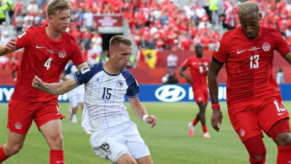 Canadá pressiona e empata com a Bósnia na primeira rodada da Copa do Mundo