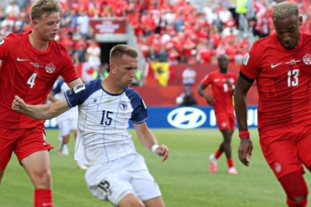 Canadá pressiona e empata com a Bósnia na primeira rodada da Copa do Mundo