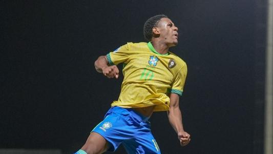Eduardo Conceição foi suspenso após imitar macaco em protesto depois de alegar ter sofrido racismo em jogo da Seleção Sub-17 • Nelson Terme/CBF