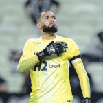 Titular do Atlético, Everson lidera ranking mundial em 2026
