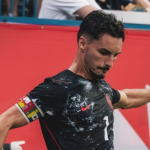 Sem estrela do Bayern, Canadá empata com Irlanda em amistoso pré-Copa do Mundo