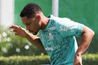 Vitor Roque, do Palmeiras, avança em recuperação; como está tratamento