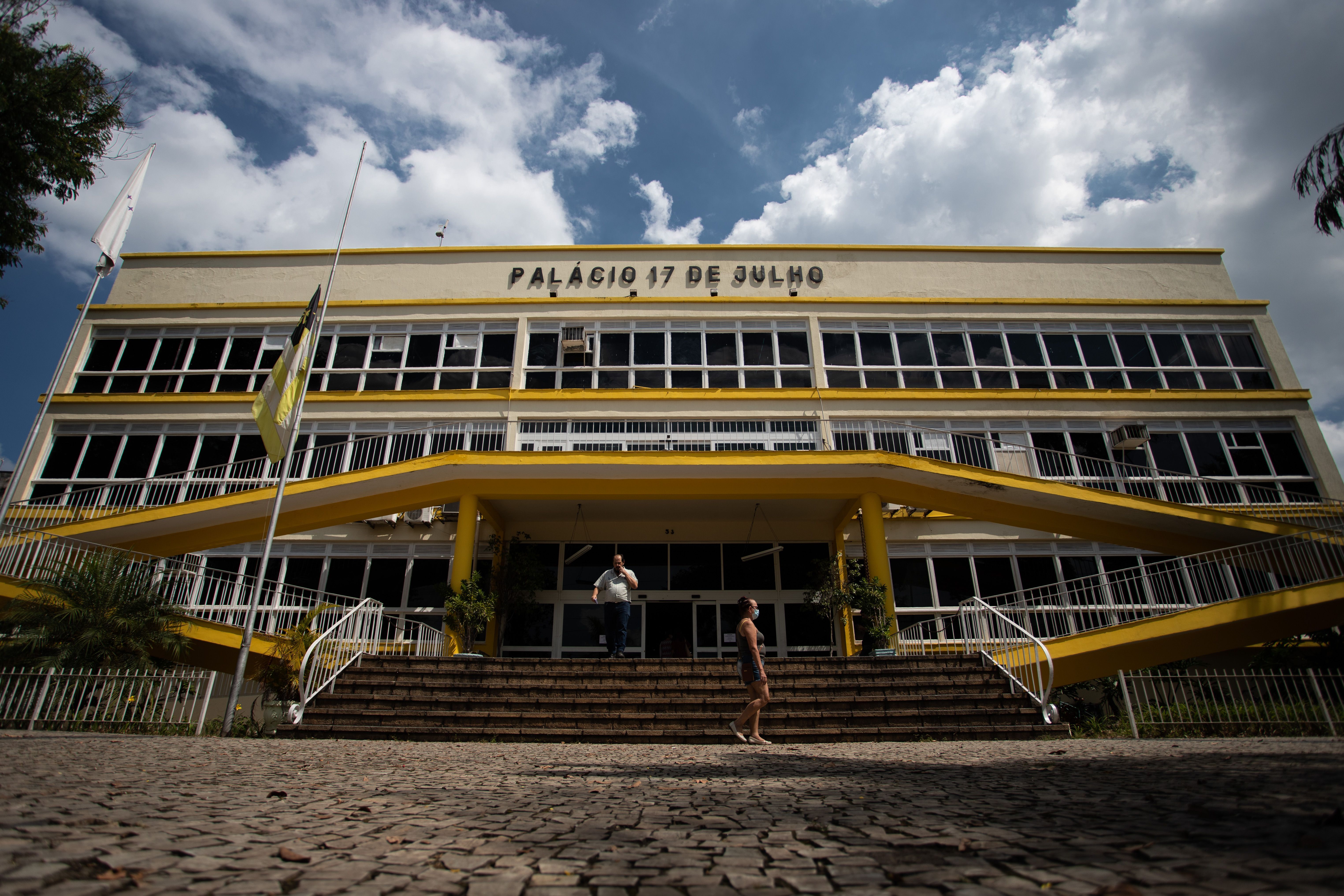 Prefeitura de Volta Redonda abre concurso com 355 vagas na área da saúde