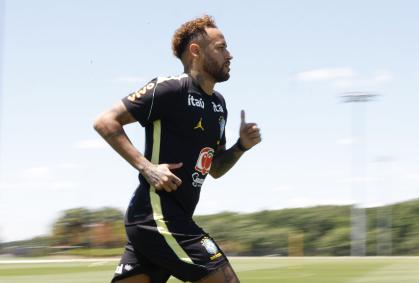 Neymar em atividade da Seleção Brasileira