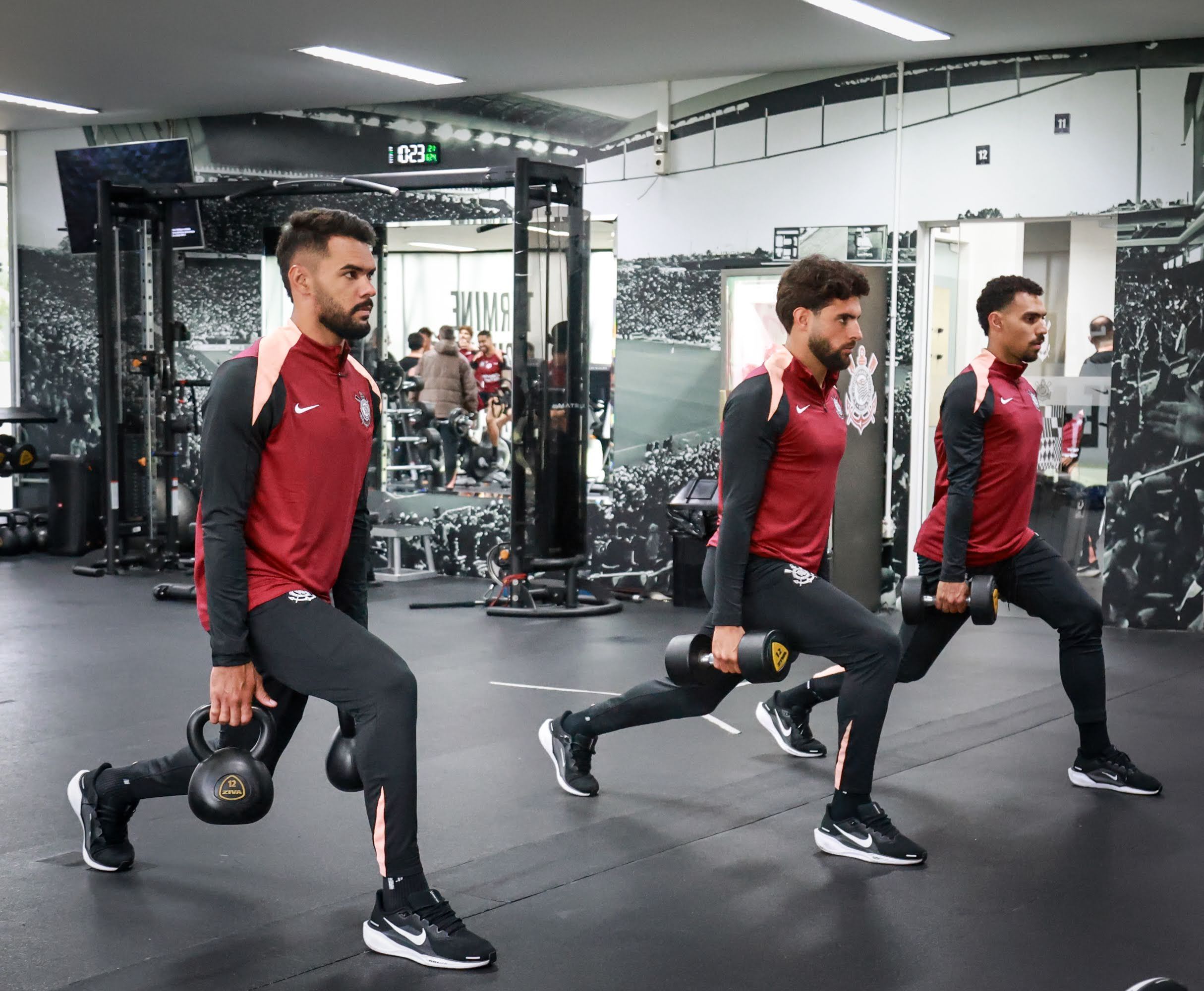 Corinthians se reapresenta para intertemporada com elenco incompleto