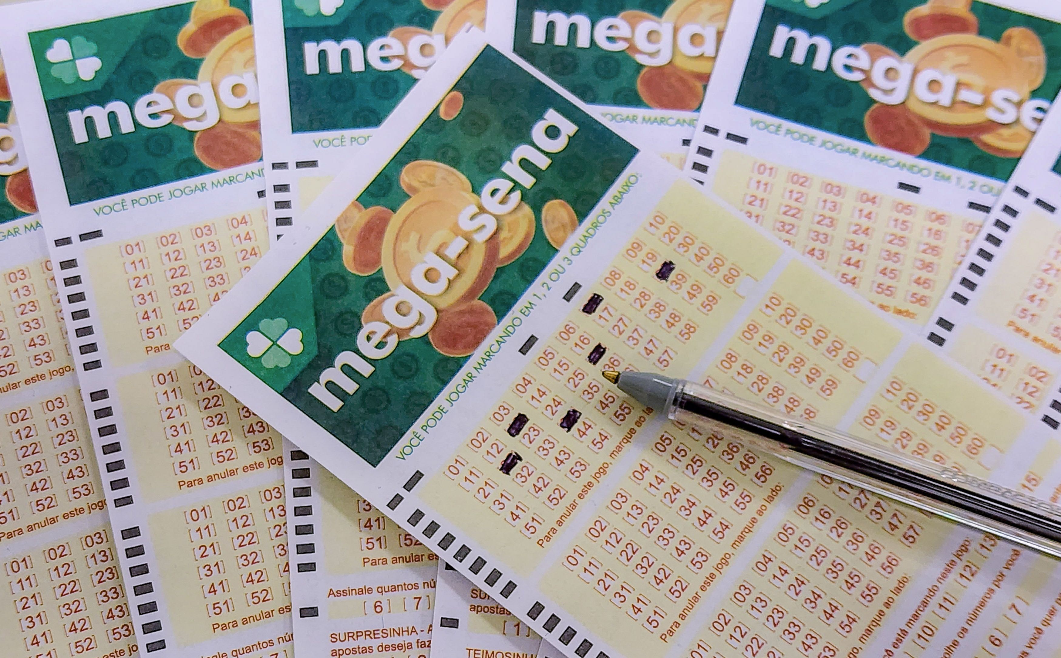 Resultado Mega-Sena 3021: veja números sorteados; prêmio é de R$ 42 milhões