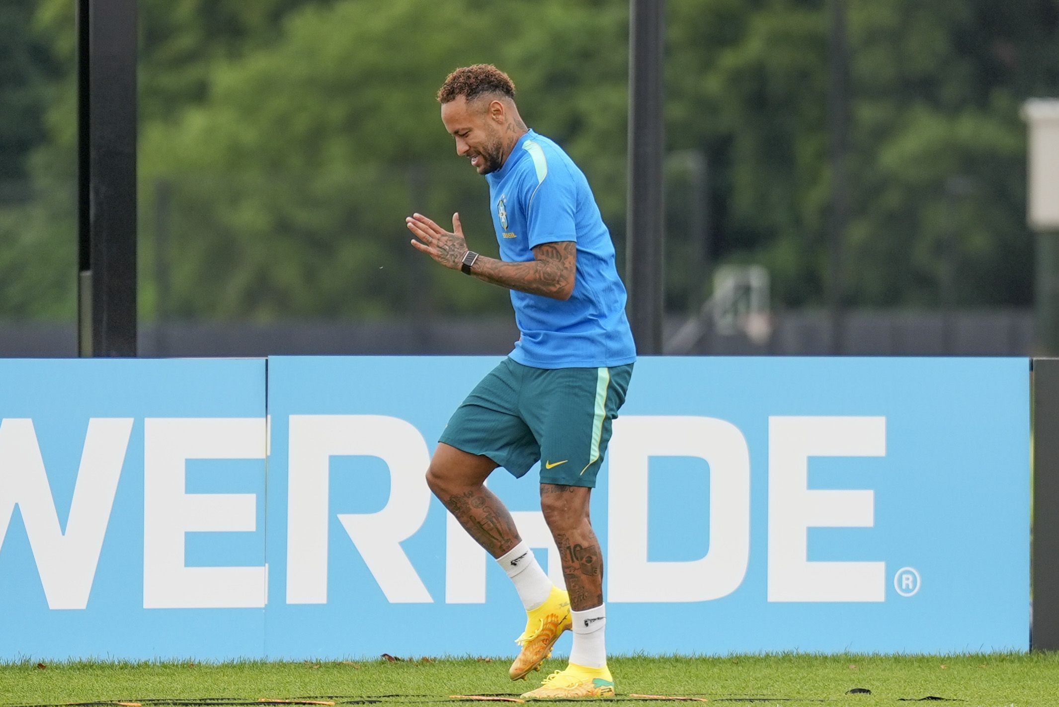 Ex-jogador da Seleção Brasileira faz constatação sobre Neymar na Copa: 'Impossível'