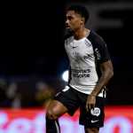 Atacante do Corinthians vive corrida para justificar permanência