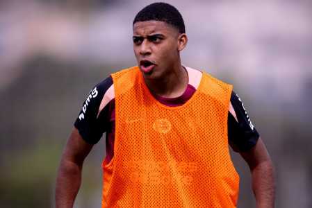 Gui Negão, atacante do Corinthians
