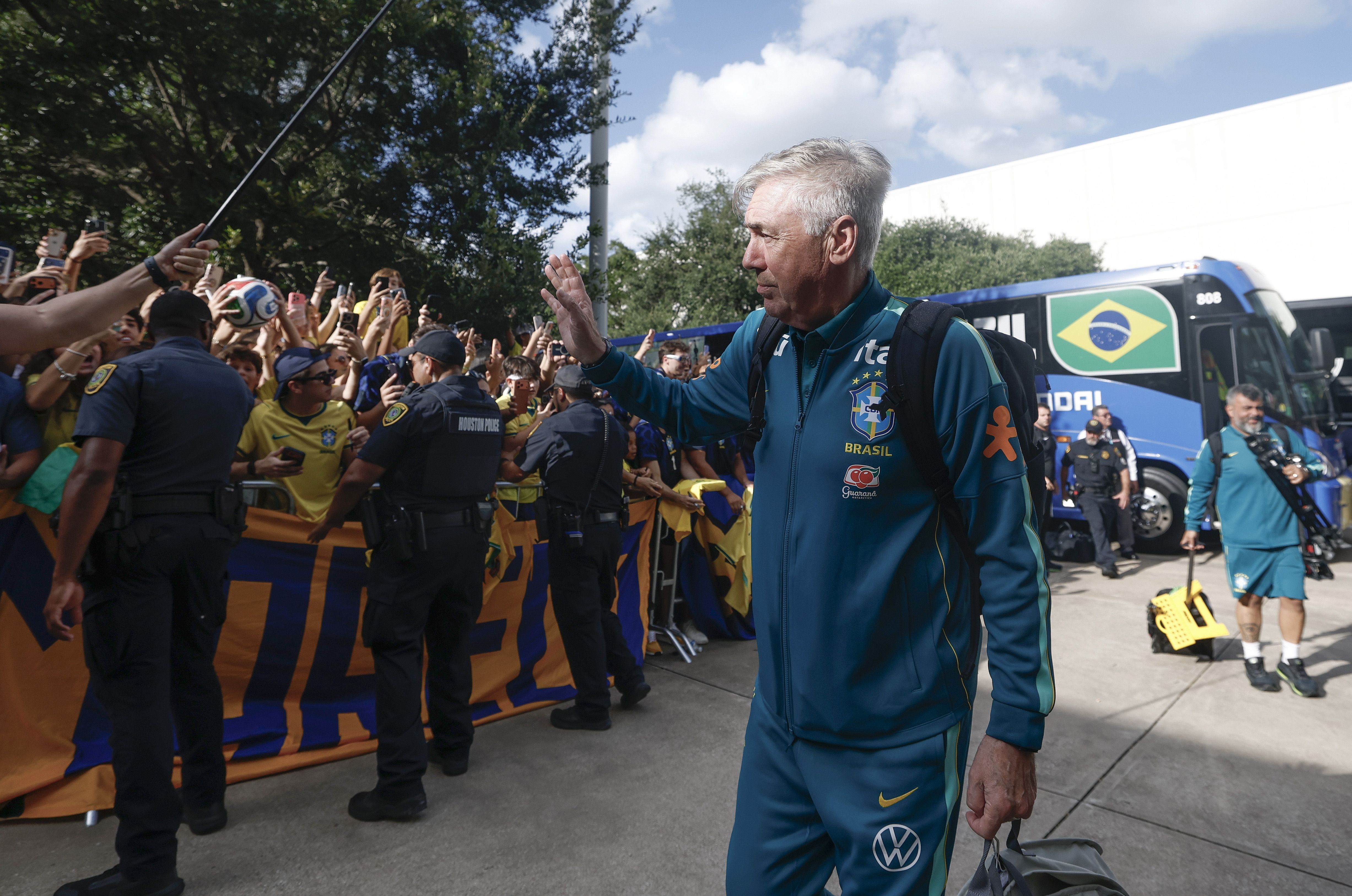 Brasil x Japão: as escalações do jogo eliminatório da Copa do Mundo