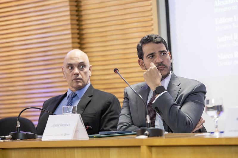 AGU pede entrada do Brasil em ação da Trump Media contra Moraes