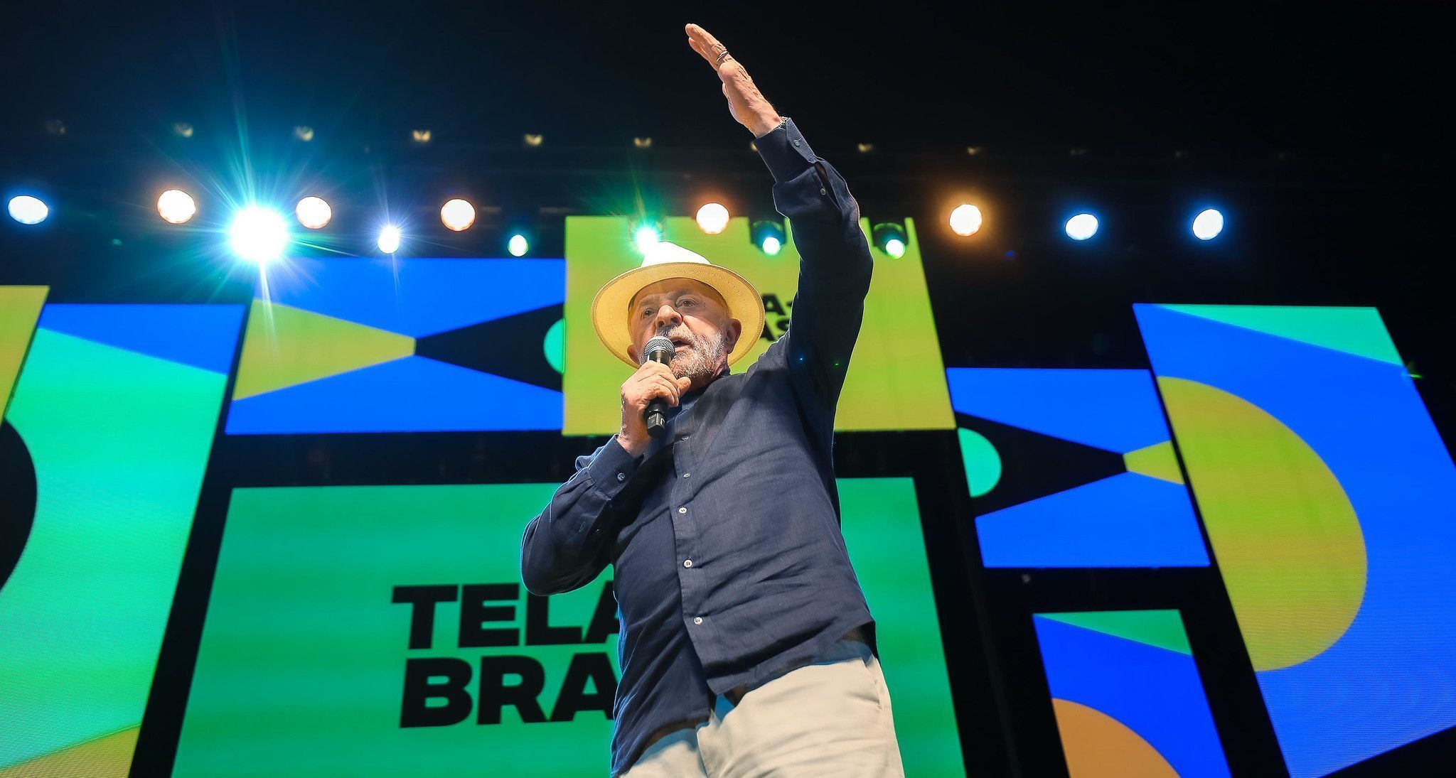 Lula chama filhos de Bolsonaro de 'traidores da pátria' após tarifaço dos EUA
