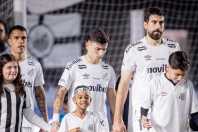 Santos se prepara para agosto com calendário cheio após cinco anos