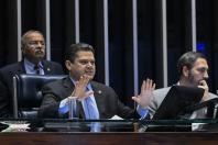 Alcolumbre pauta fim da escala 6x1 para depois de primeiro turno das eleições