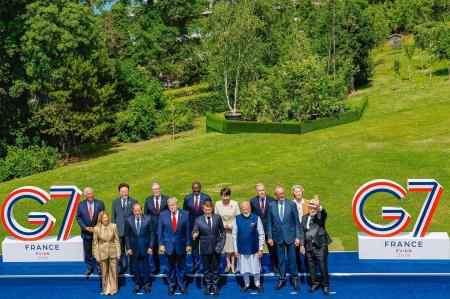 Foto de família do G7 em Évian, na França