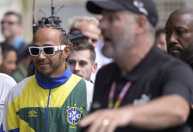 Inglês, Hamilton revela que torcerá para Seleção Brasileira na Copa: 'Minha favorita'
